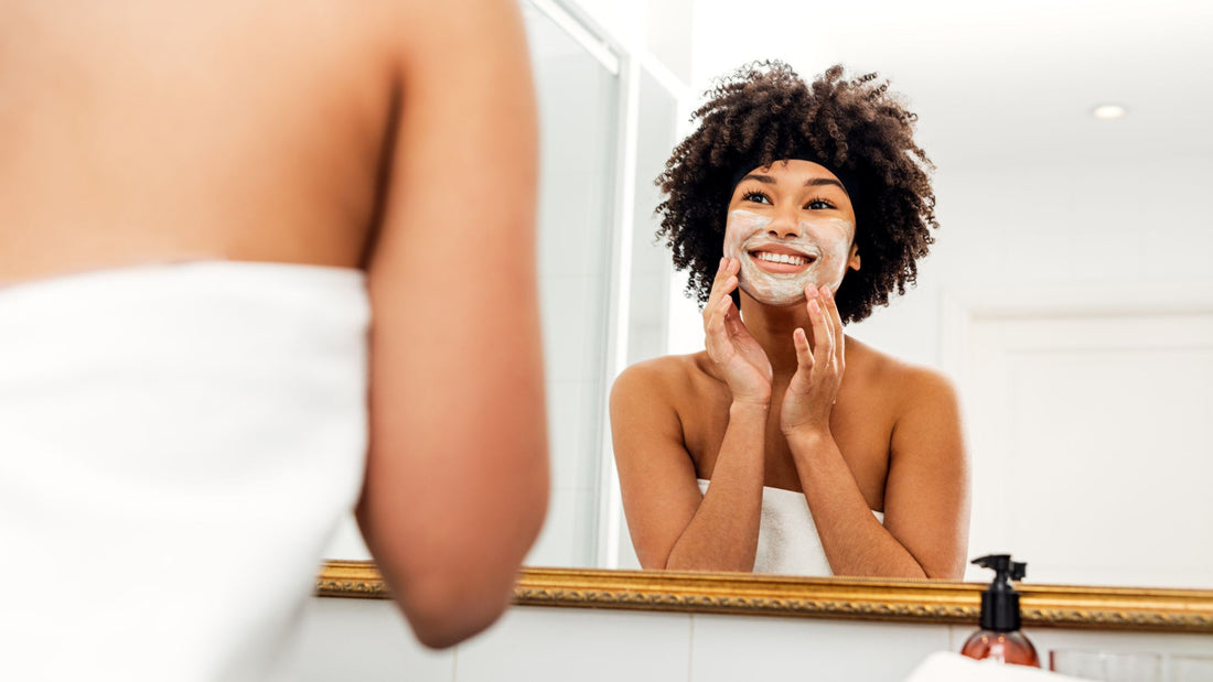 Double Cleansing 101: The Ultimate Guide to Double Cleansing for Skincare